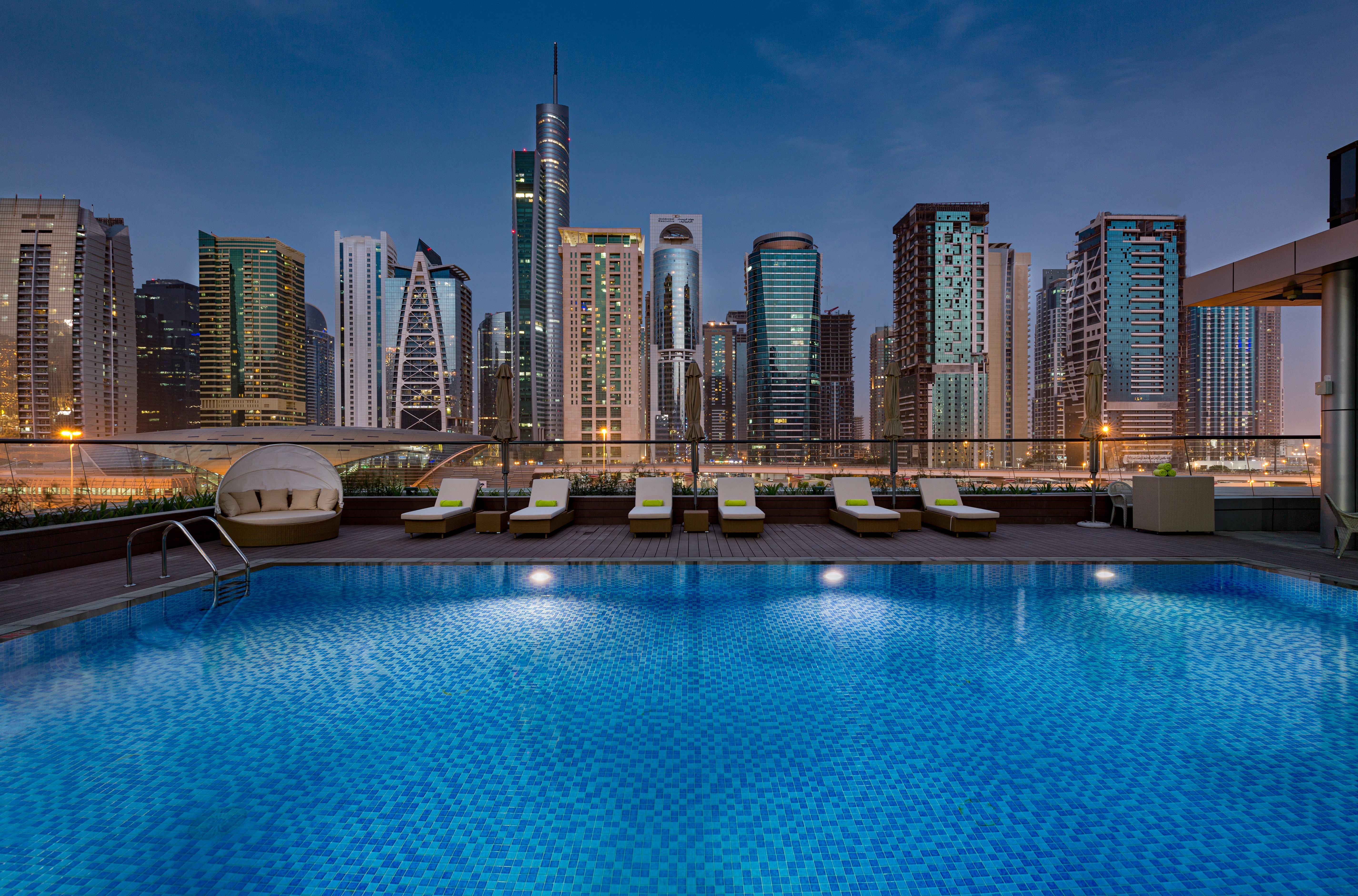 Millennium Place Dubai Marina Exterior photo